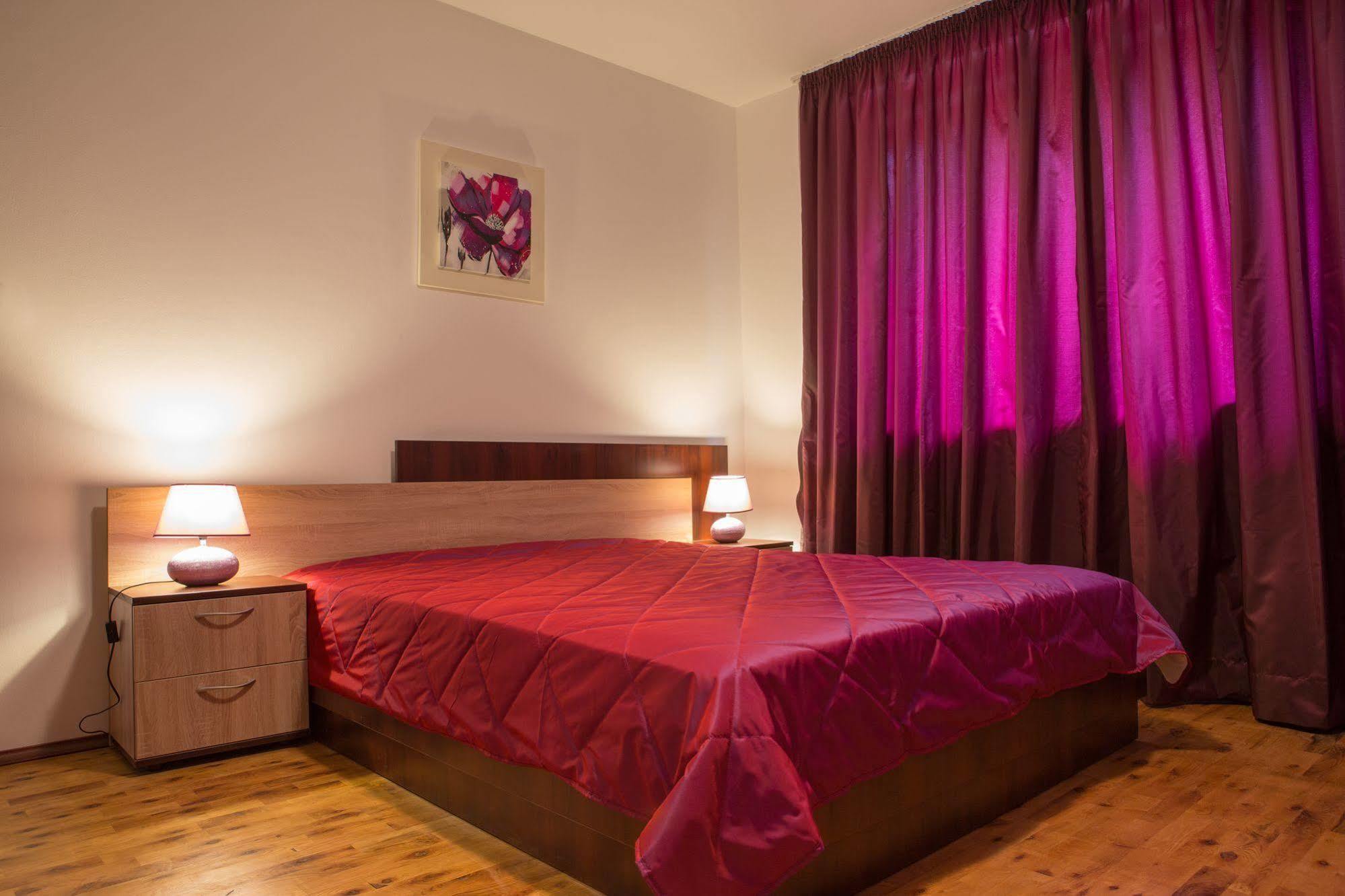 Guest House Vitora Ribaritsa Екстер'єр фото