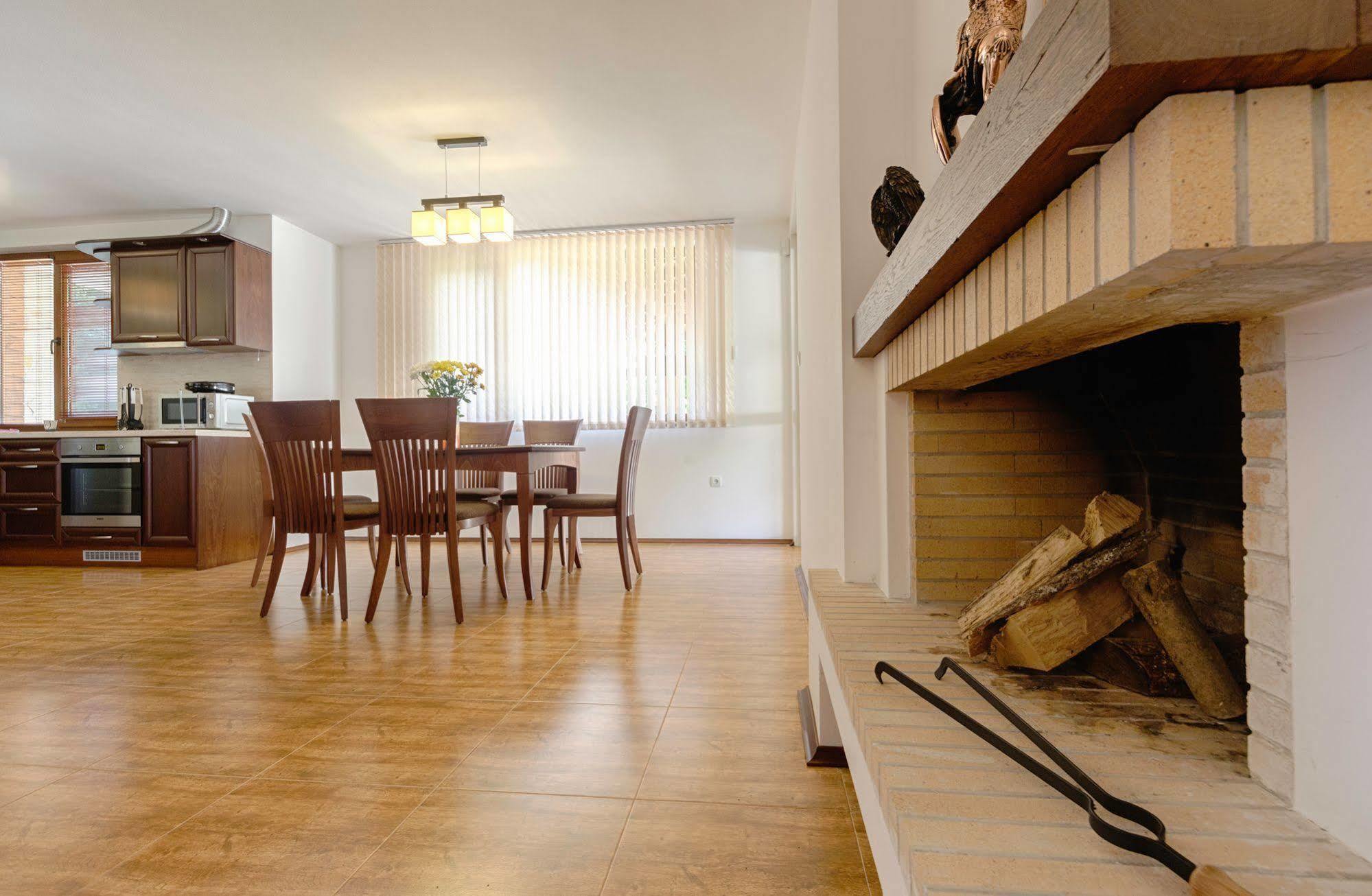 Guest House Vitora Ribaritsa Екстер'єр фото